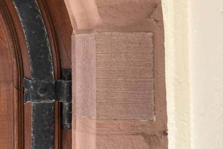 Türgewände - Schadstelle durch Einbau einer Vierung behoben und stabilisiert