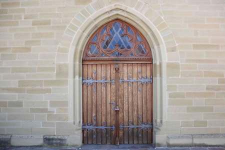 Westportal Kirche Renningen - vor der Sanierung 2023